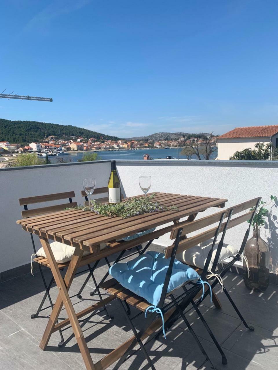 Modern Apartments Day Šibenik Eksteriør billede